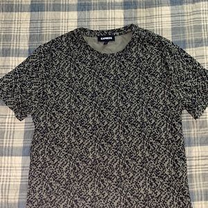Express Men’s short sleeve tee